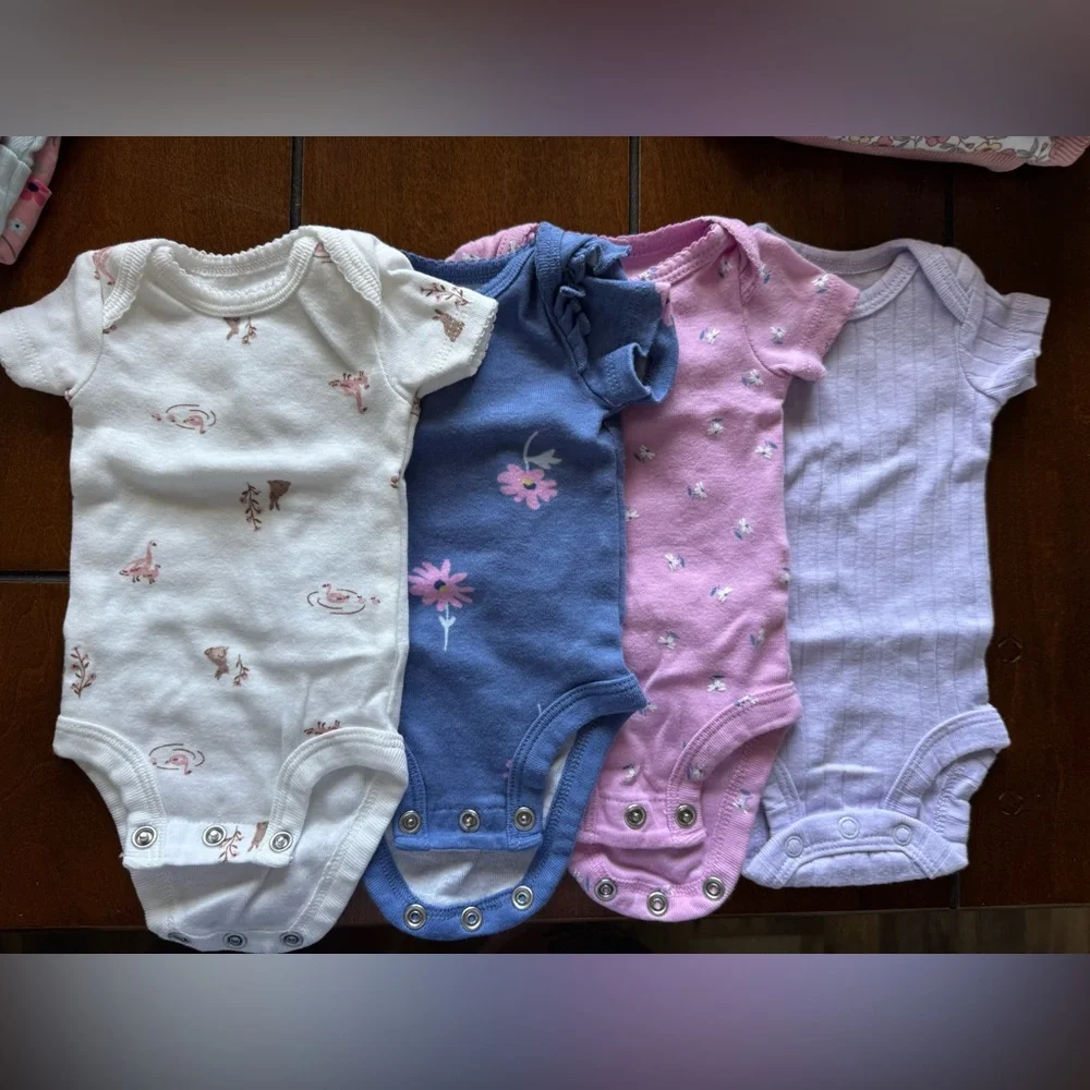 Preemie Girl Lot - Picture 5 of 7